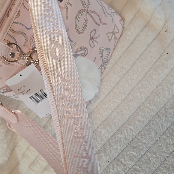 BETSY JOHNSON BOW PINK BAG WITH CHARM NWT - Picture 5 of 6